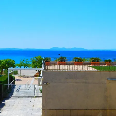 Gmid Immo Castell Joncar Apartment *